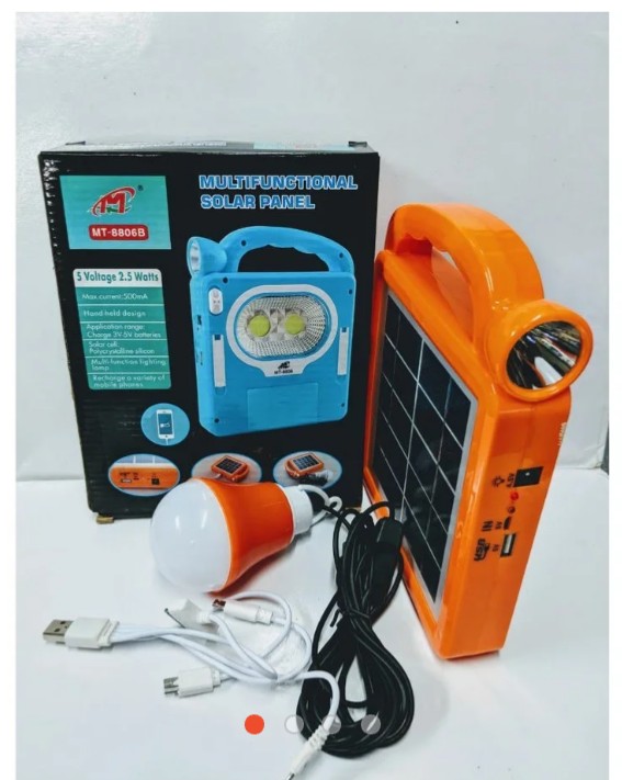 Solar rechargeable lamp