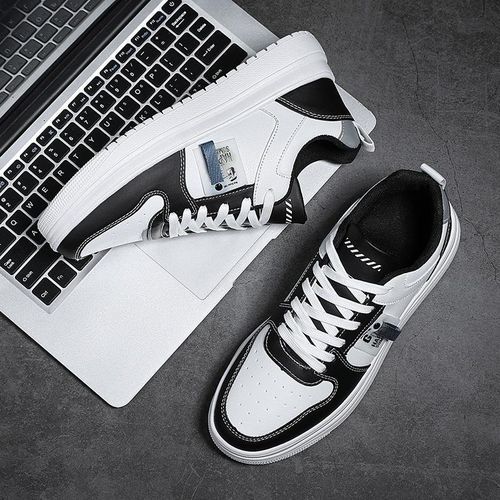 Lauber WM - Black And White Shoes