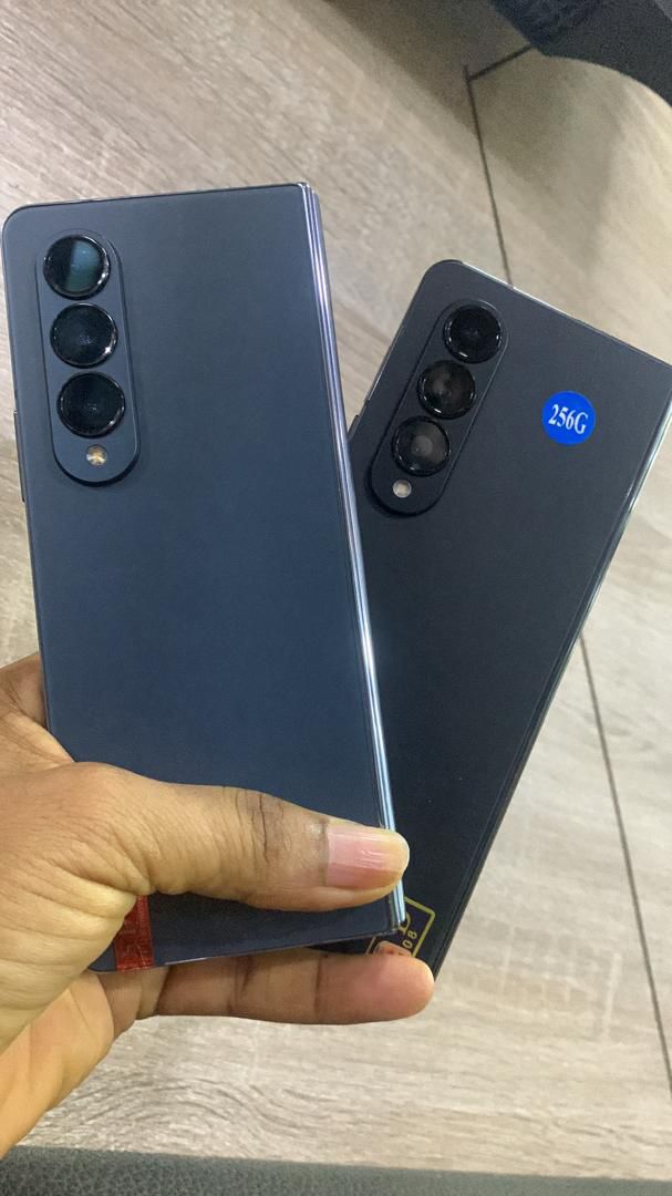 Samsung Galaxy Z Fold4 256 GB